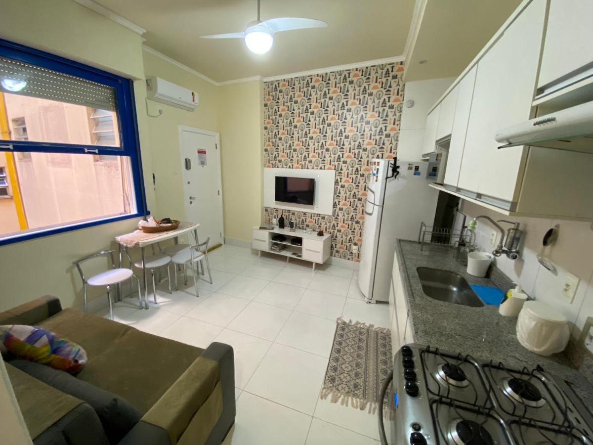 Copa Beach Home - Copacabana Posto 4 Quadra Da Praia Rio de Janeiro Buitenkant foto